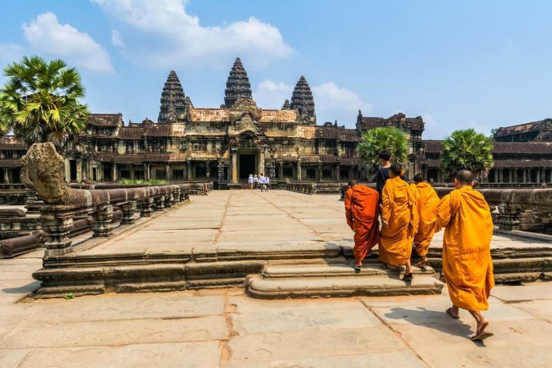 Buddhist monks at Angkor Wat