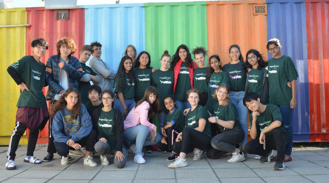 High school volunteer abroad for teenagers