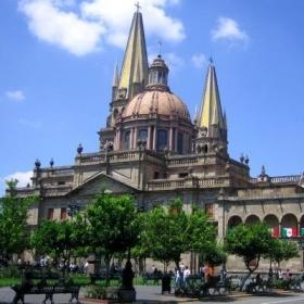 Majestic buildings line the streets near Projects Abroad volunteer opportunities in Mexico.