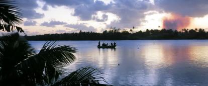 Volunteers experience beautiful scenery during their English language course in Fiji.
